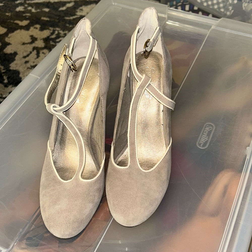 New Seychelles heels